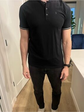 Men's Black Express Henley Shirt Size L